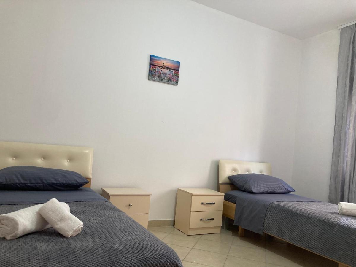 Lungomare Holiday Apartments Durres Exterior photo