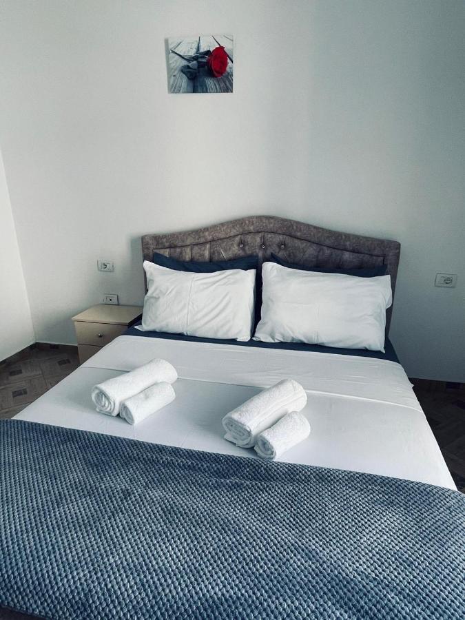 Lungomare Holiday Apartments Durres Exterior photo